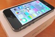 Новый iPhone 5S Черный плюс Подарки