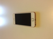 Apple iPhone SE 16GB розовое золото